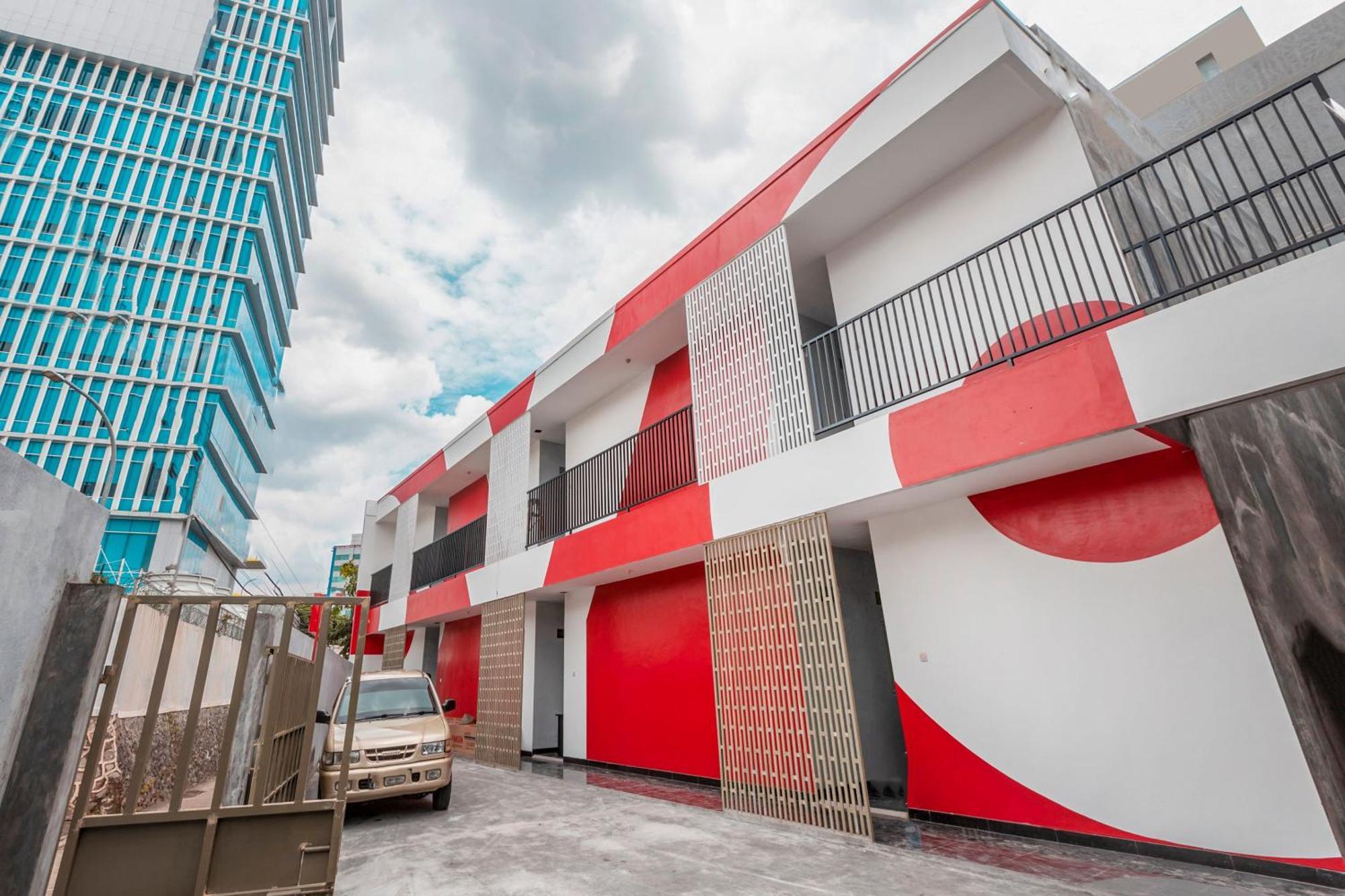 Super Oyo 2223 J&B Room Utan Kayu Jakarta Ngoại thất bức ảnh